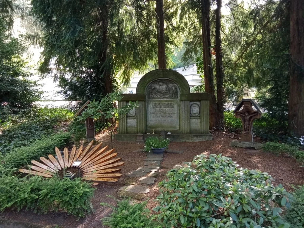 Grabpatenschaft Grabstelle